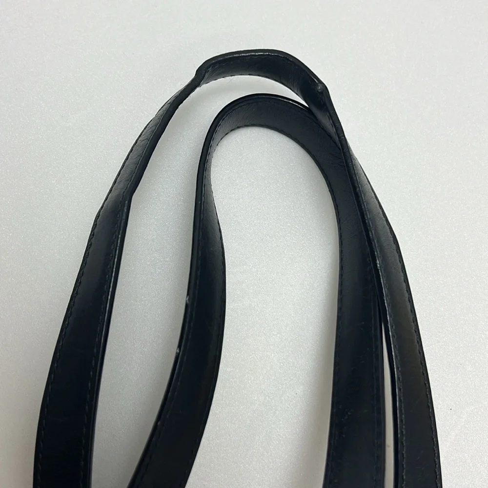 Vintage Dooney & Bourke Black All Weather Leather Pebbled Tote Gold Hardware - Picture 10 of 15